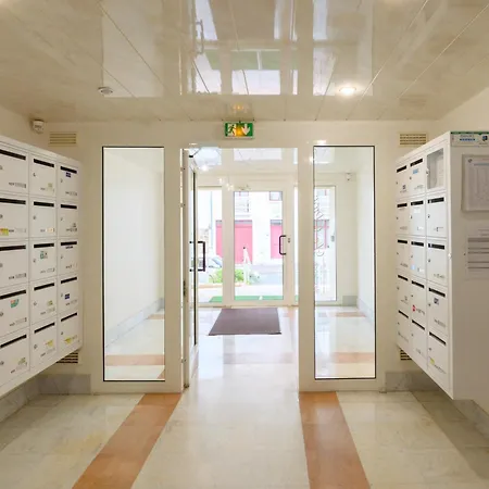 Bosquets 2 Pieces Balcon By Interhome * لي سابلِ دولونْ