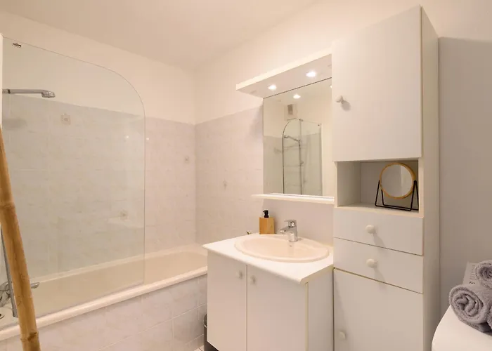 Daire Bosquets 2 Pieces Balcon By Interhome