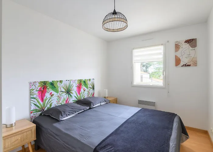 Bosquets 2 Pieces Balcon By Interhome Daire